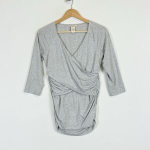 Sundance Heather Grey 3/4 Ballet Sleeve Wrap Front Knit Shirt Top Women's Small‎